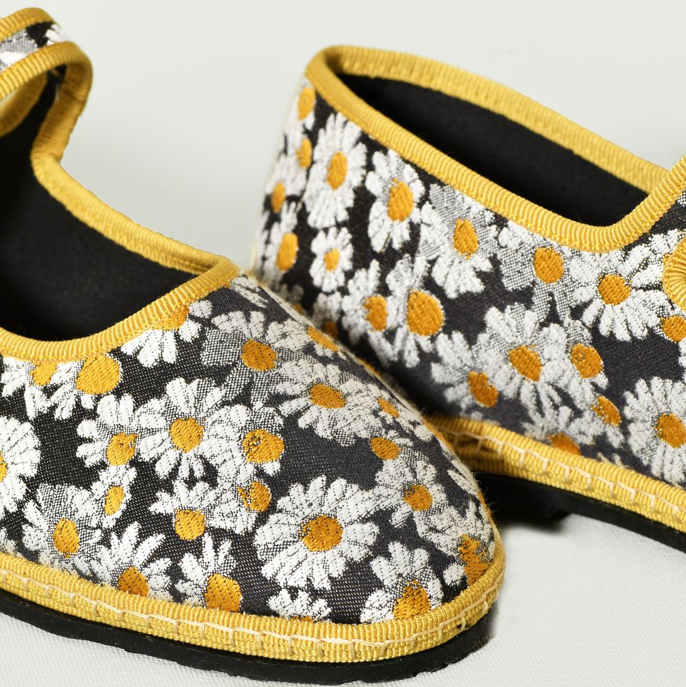 Furlane - Mary jane - Tissu RUBELLI - Marguerite blanc-jaune sur fond noir