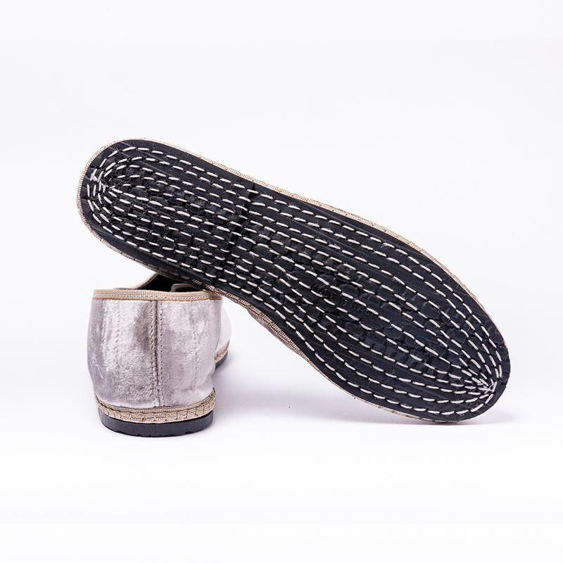 Friulane -  Velours soyeux Gris Clair Irisé | Ganse Gris Clair