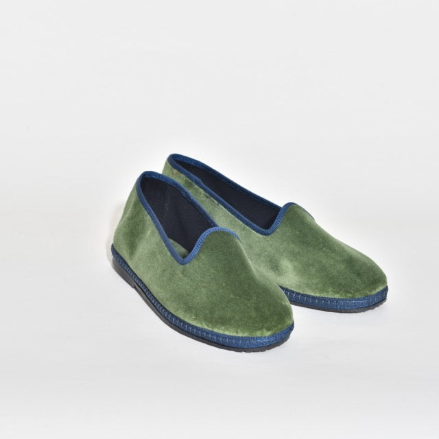 Friulane – Grasgrün | Blauer Zopf 