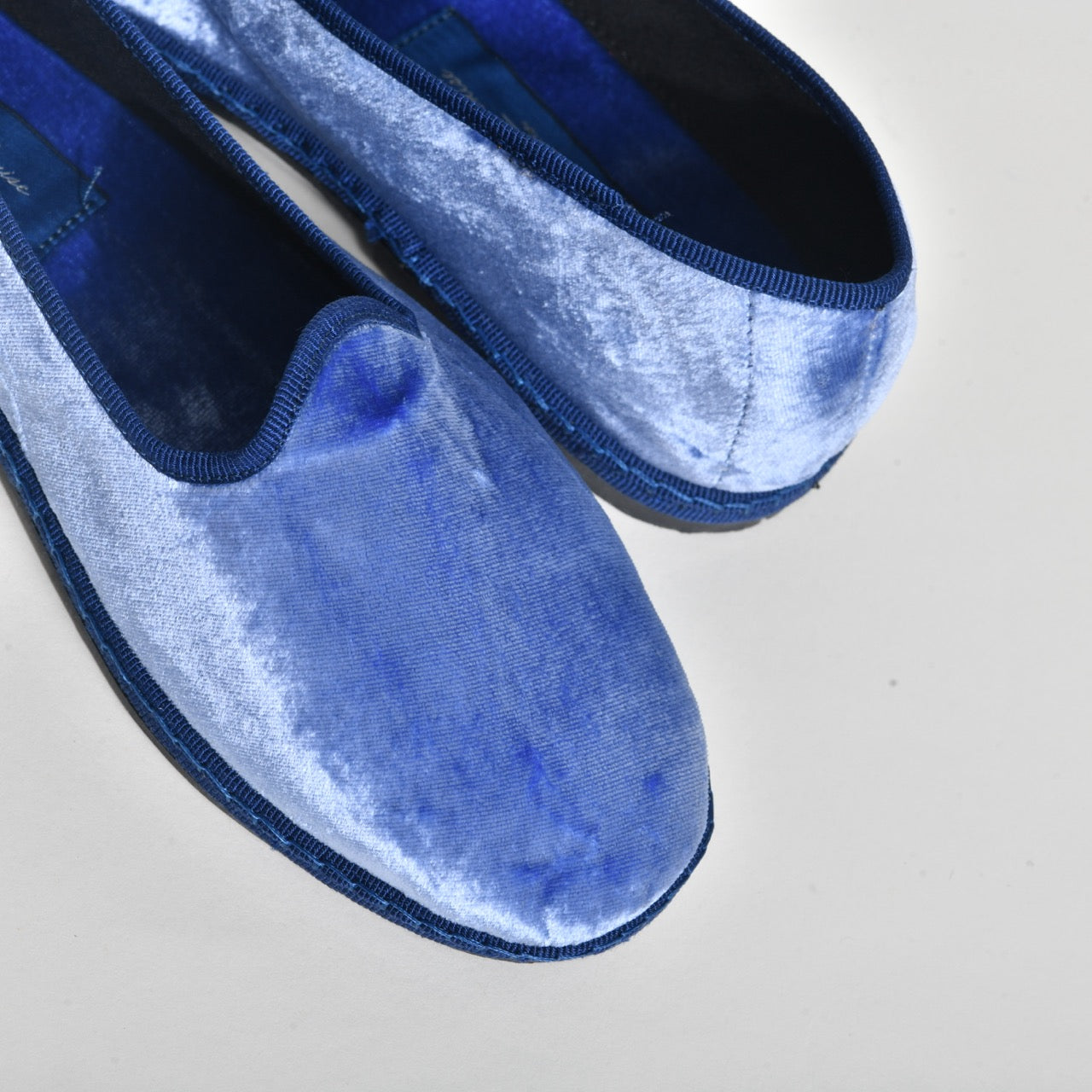 Friulane - Velours soyeux - Bleu iris I Ganse Marine - Pour Elle & Lui