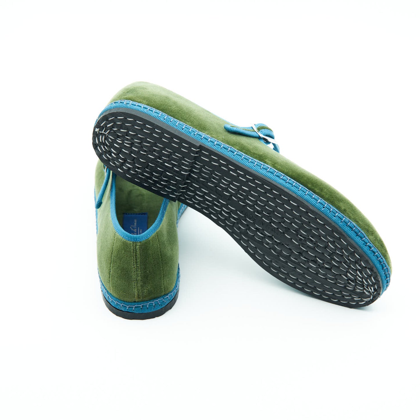 Mary Jane – Grasgrün | Ozeanblauer Zopf 