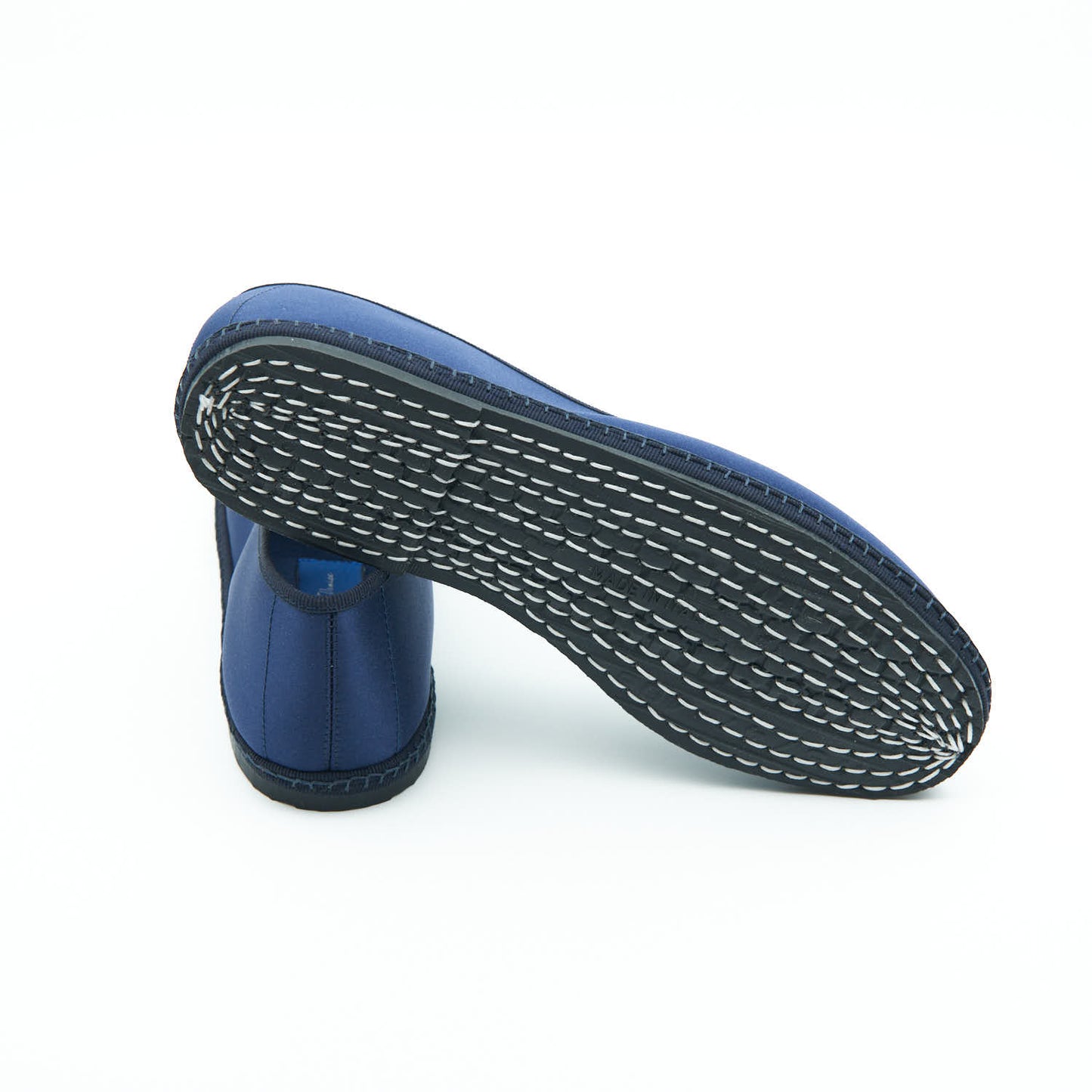 Friulane – Rauchendes Blau | Satin 