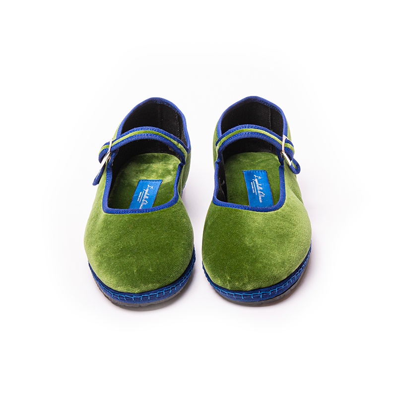 Mary Jane – Grasgrün | Marineblauer Zopf 